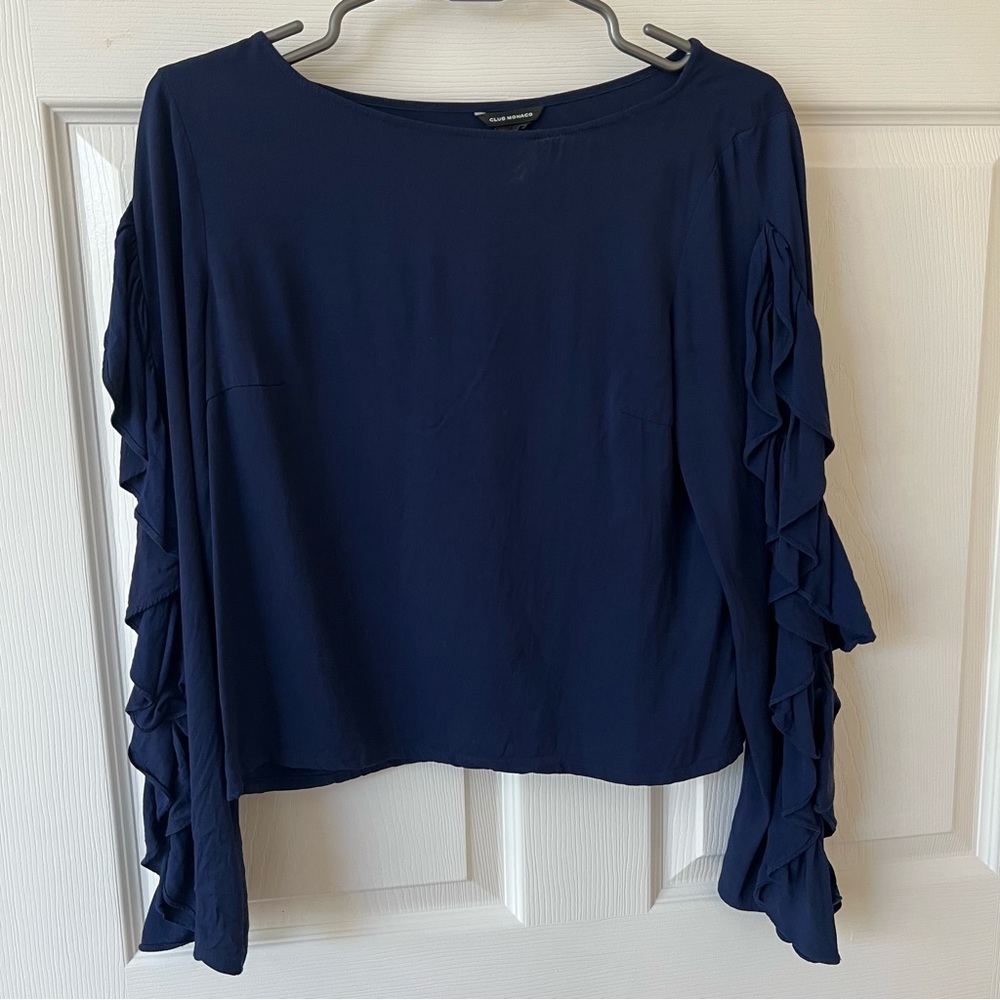 Club Monaco cold shoulder Blouse